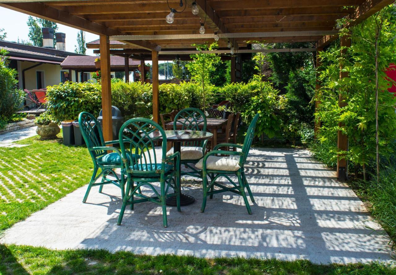 Borgo Di Arcadia Hotel Porto Tolle Ngoại thất bức ảnh